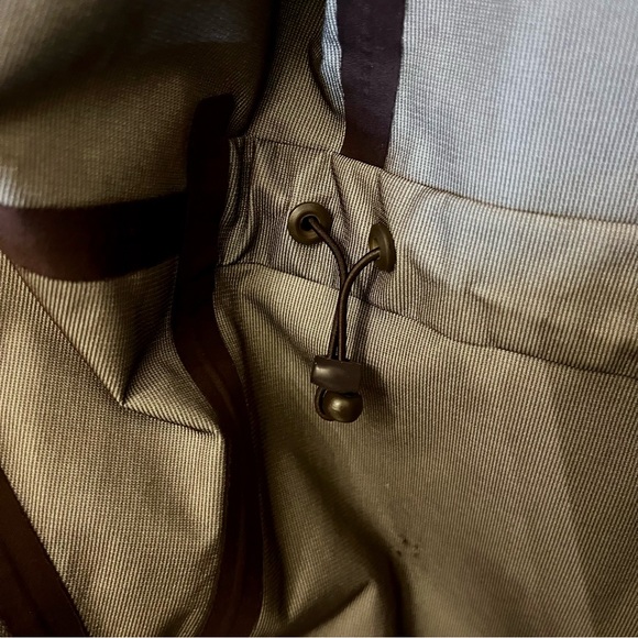 lululemon Rain Haven Jacket - Picture 10 of 12